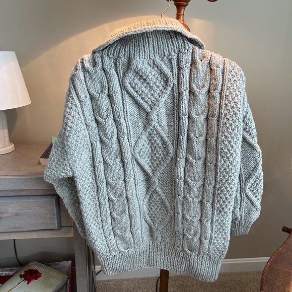Wool sweater jacket - Picture 3 of 5